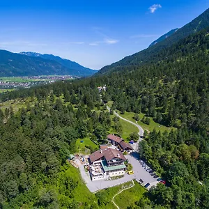 Hotel Landkomforthotel Panorama & Restaurant Bella Vista, Garmisch-Partenkirchen